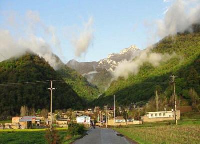 روستای زرین گل علی آباد کتول یکی از مکانهای مجذوب کننده برای سفر